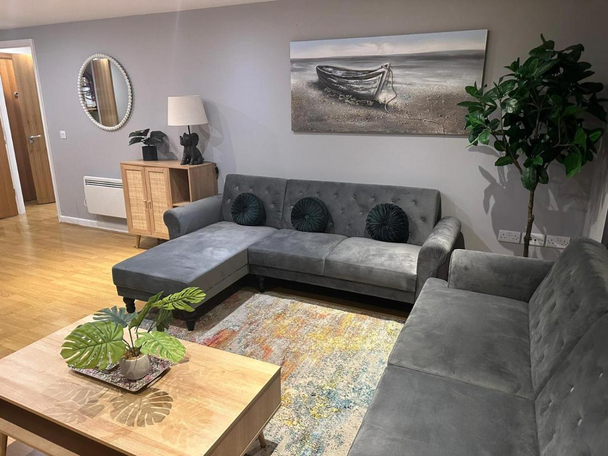 Modern City Centre Apartment In 史云顿 外观 照片