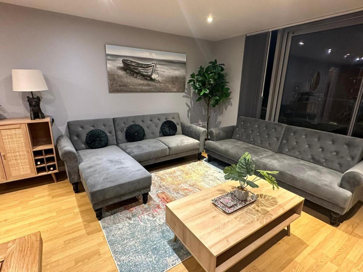 Modern City Centre Apartment In 史云顿 外观 照片